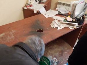 Russian Jewish leader injured by mail bomb